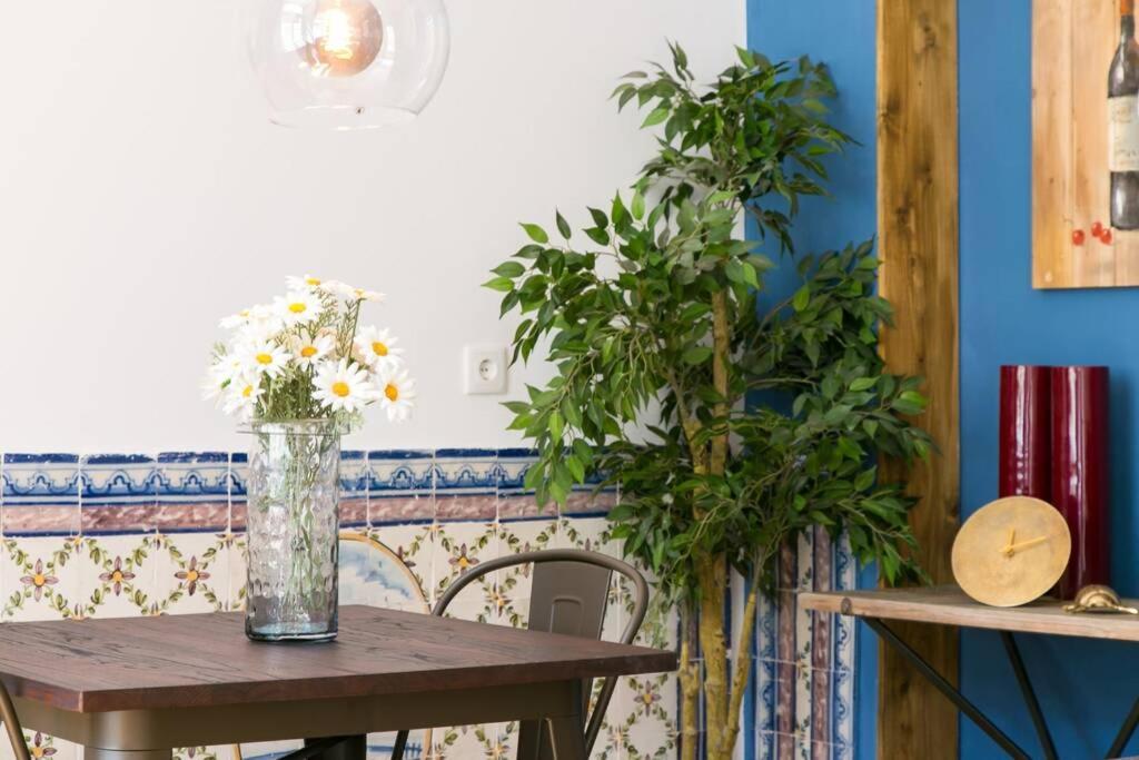 Jp39 - Baixa 18Th Century Tiles Apartment With 2 Bdr! Lisbon Exterior photo